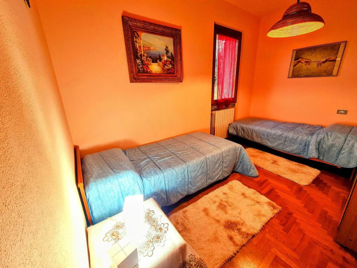 B&B Margot Albavilla Eksteriør billede